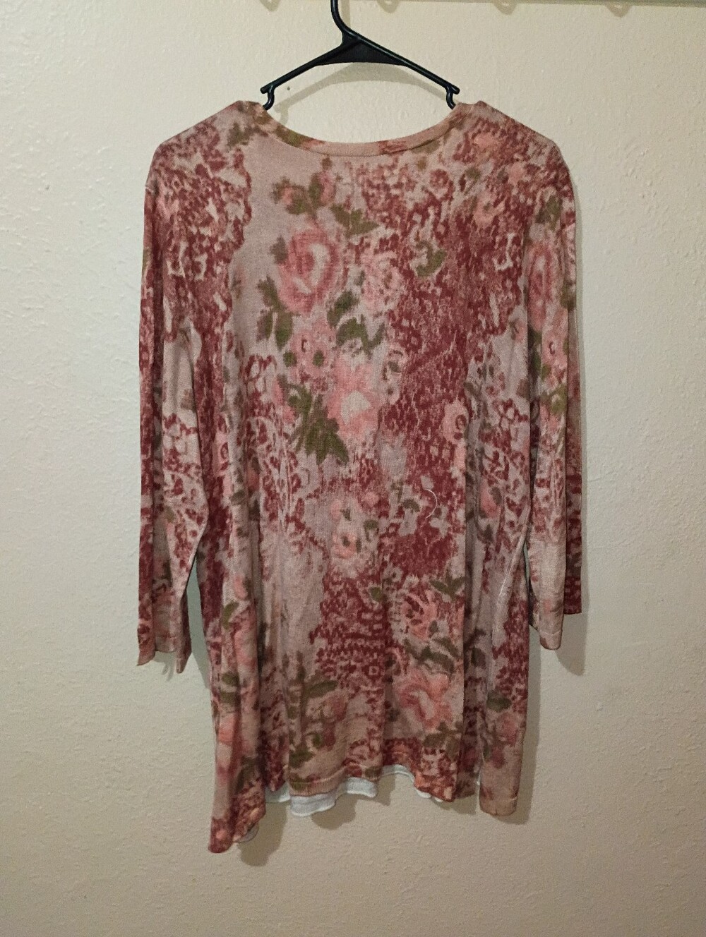 NWT Chico's SIZE 2X Rose and Olive Floral Knit Tunic with Keyhole - Picture 5 of 5